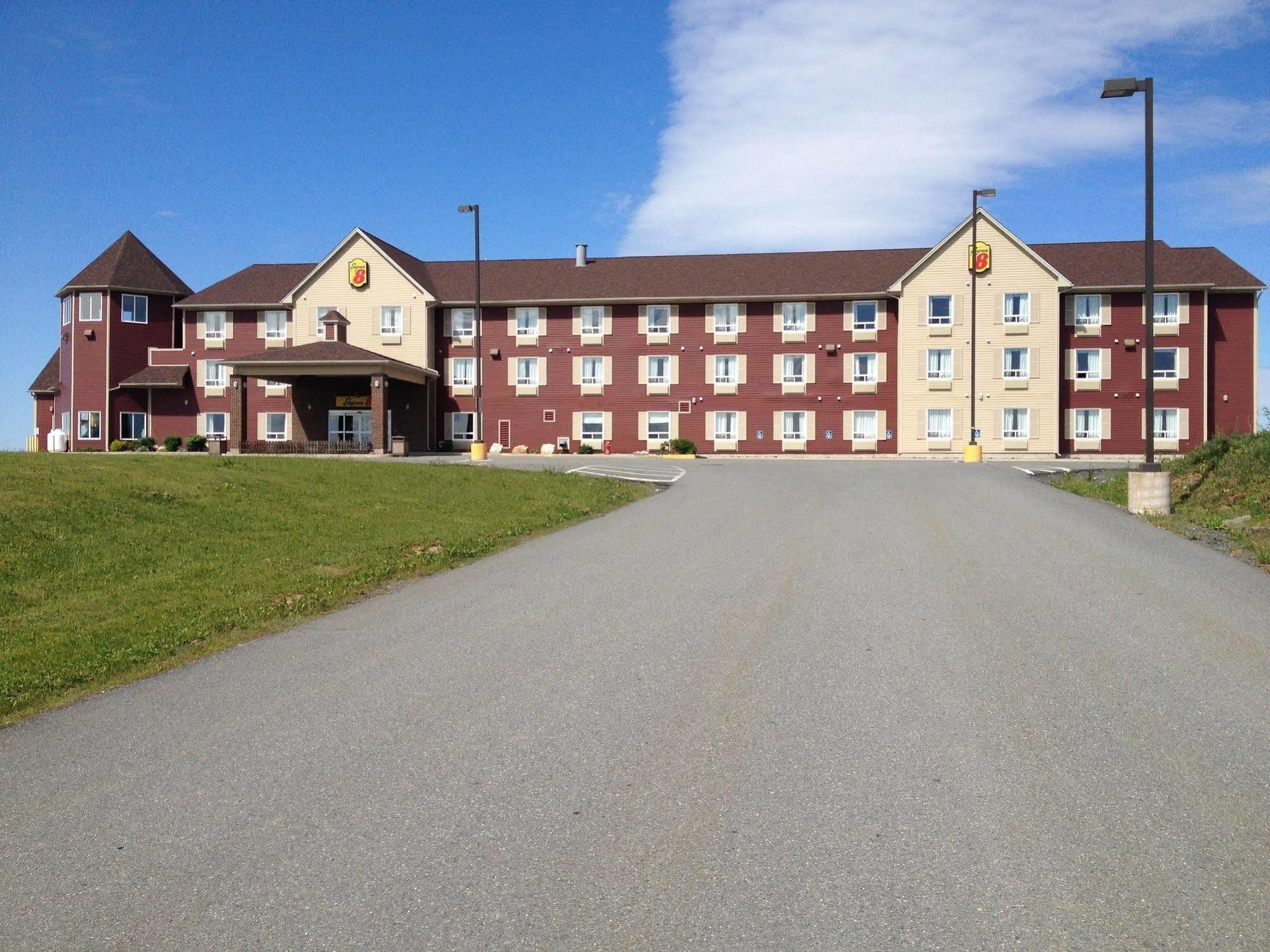 Super 8 By Wyndham Ns